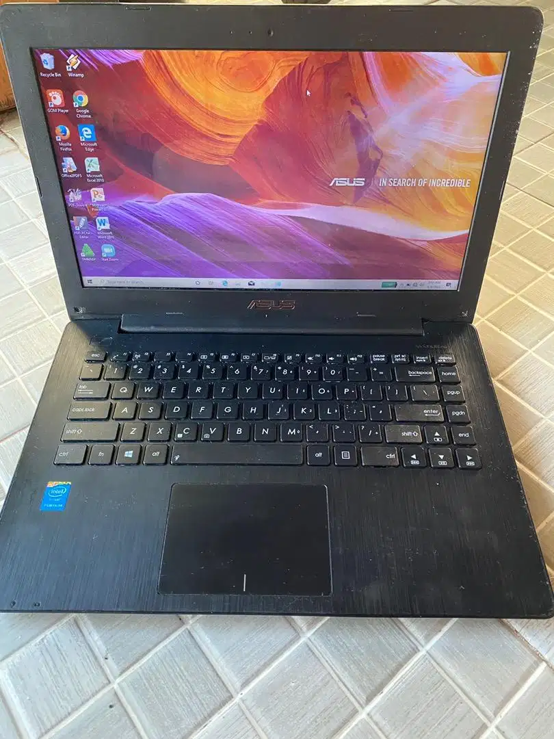 Laptop Asus X453 Hitam RAM 4GB