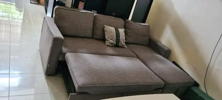 Sofa bed cantik ada tempat storagenya