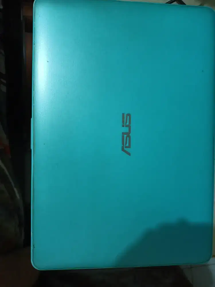 Asus X441N Intel Cel2/HD500 14in USB-C HDMI Bat Ok 2,45Jt Free 1,5Jt