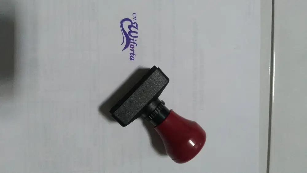 Stempel warna flash
