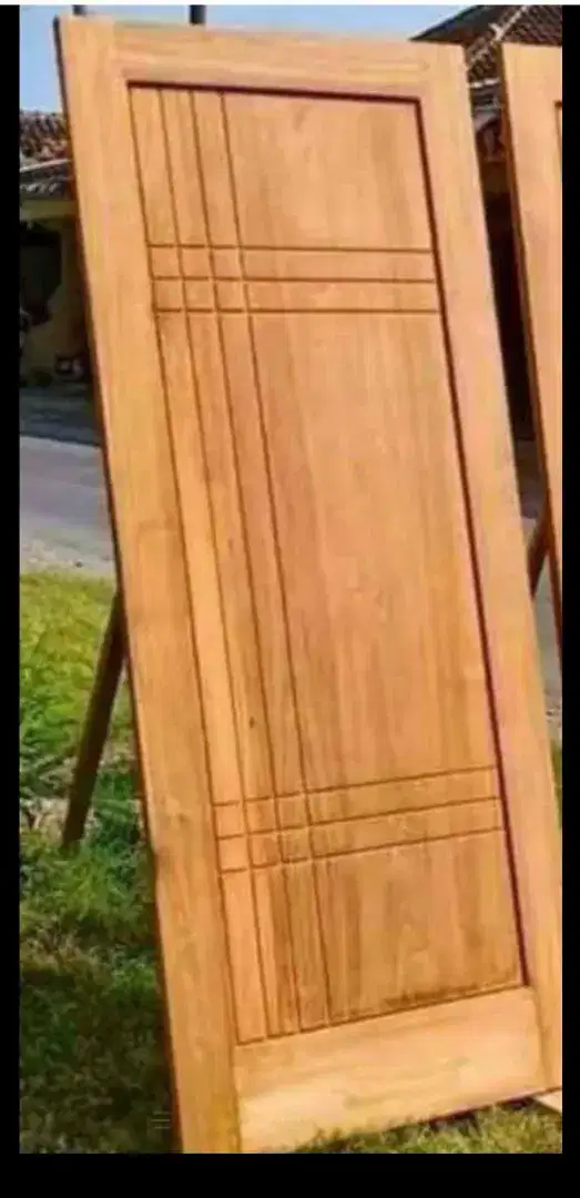 Pusatnya pintu jendela kusen kayu jati dan mahoni