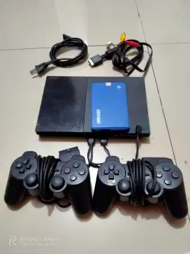 PS 2 slim + HD + 2 stick