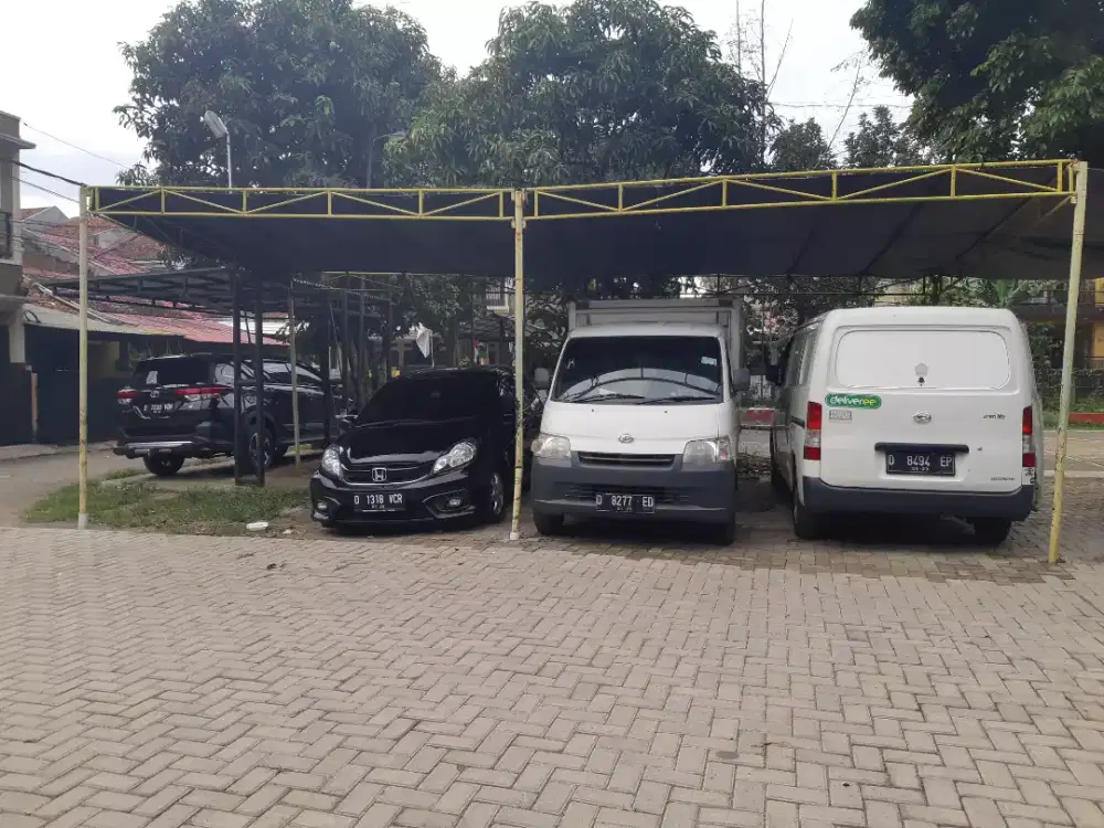 Sewa Rental Mobil Angkutan Box Blindvan Lepas Kunci Bandung