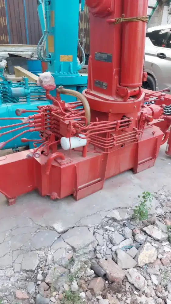 Ready crane import jepang 3 ton 3 secsion bergaransi