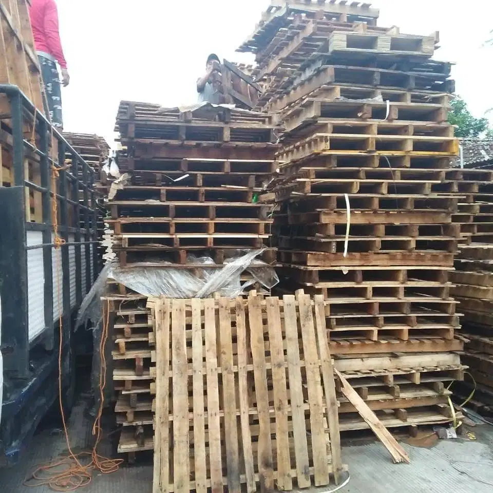 palet alas hewan atau kandang