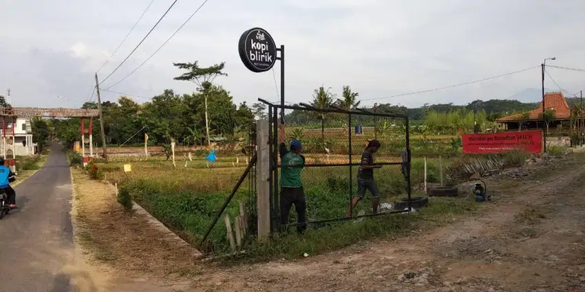 Mau Neon Box Murah? Baca Deskripsi Iklan