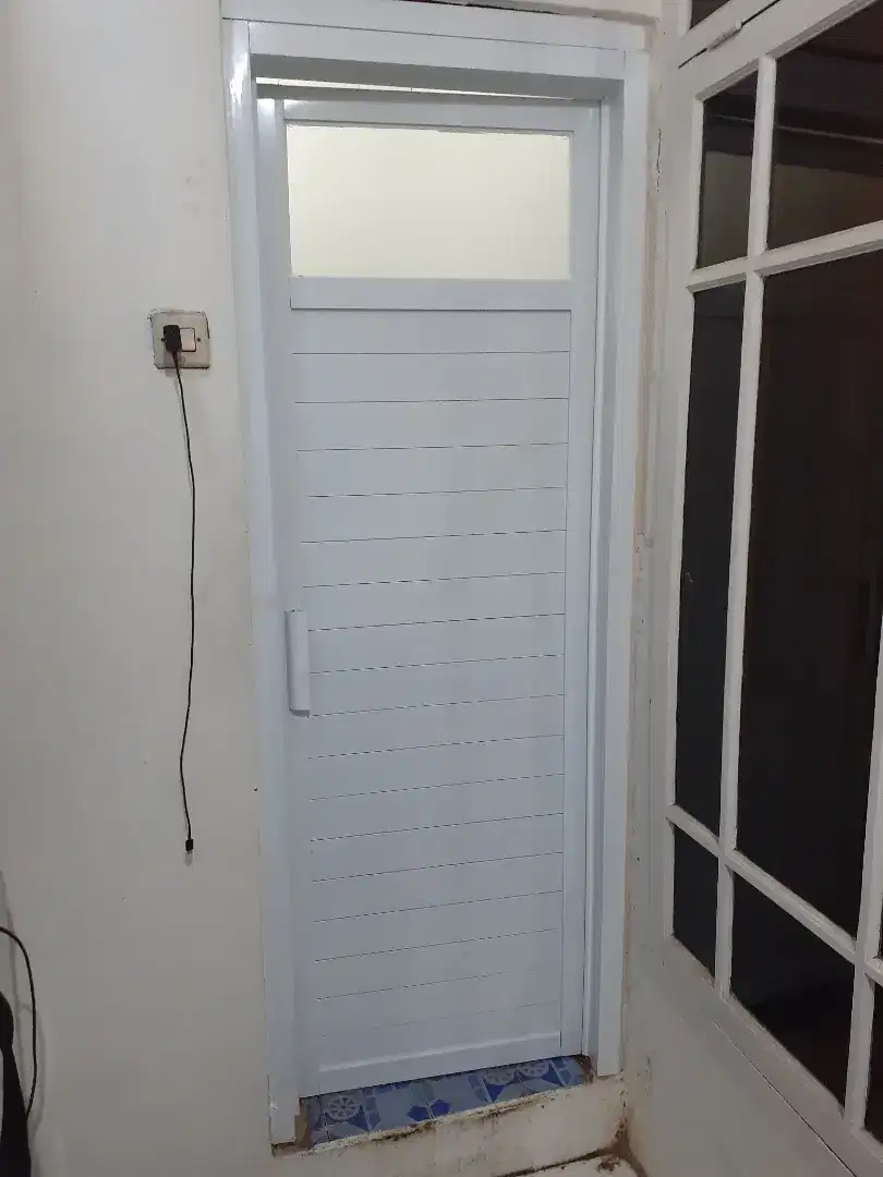 PINTU KAMAR MANDI ALUMINIUM