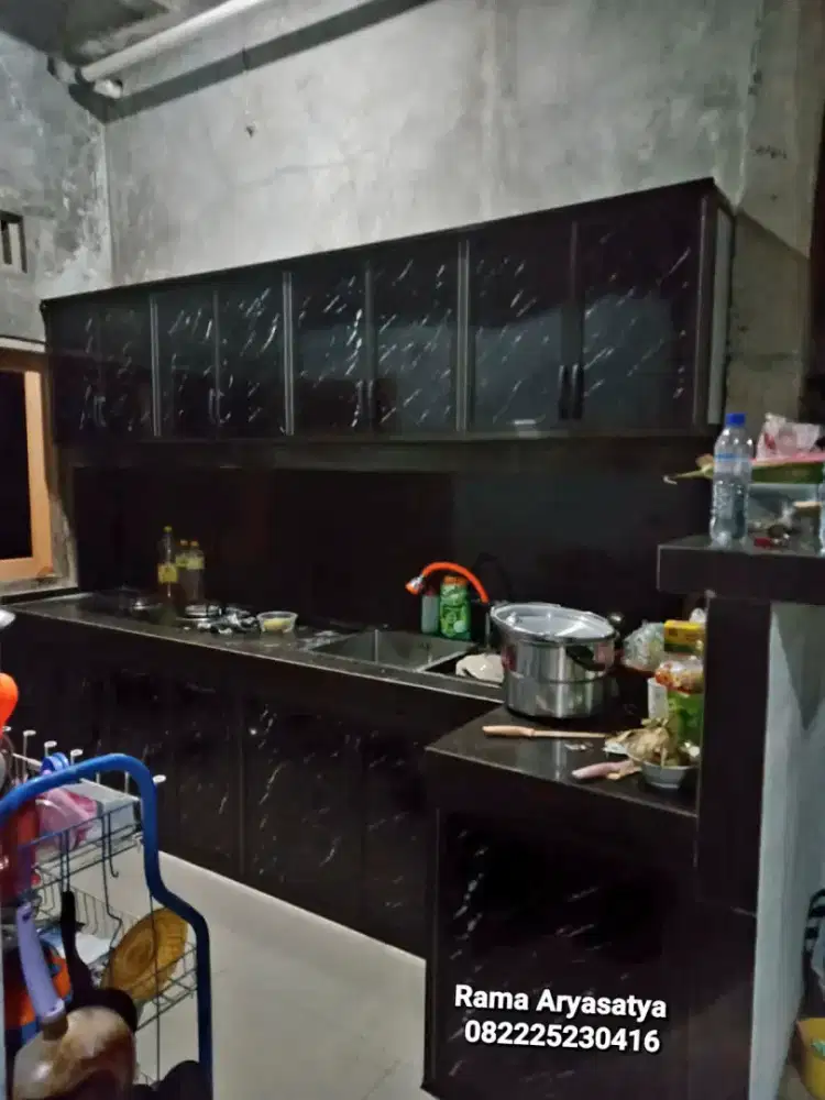 Kitchen set minimalis aluminium acp slat