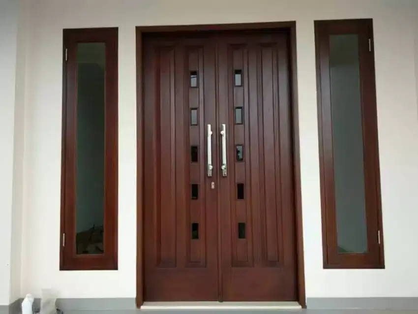 Pintu kupu tarung jati+kusen+2 jendela beserta kusen