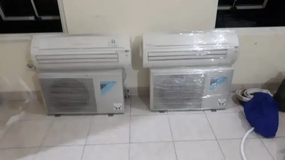 READY STOCK AC DAIKIN 1/2 PK - 1PK