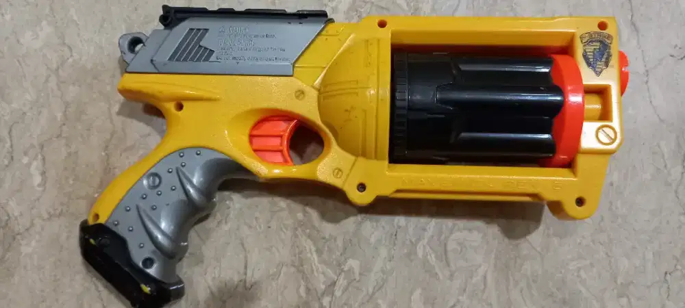 Pistol Nerf (Maverick Rev 6)