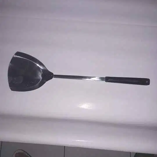 spatula sutil alat masak
