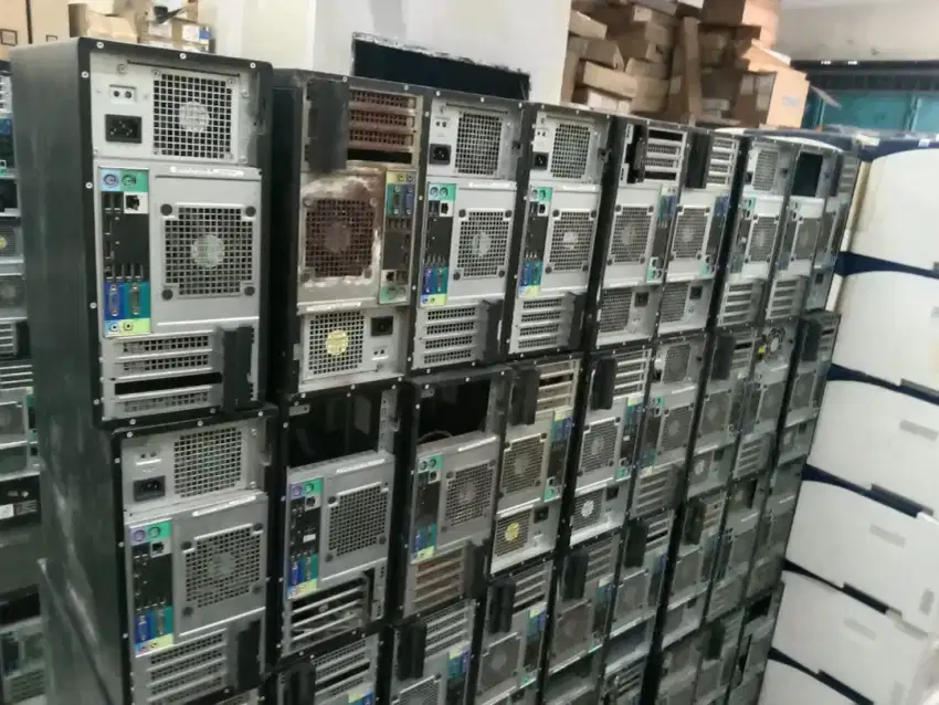 DIBELi SEGALA KOMPUTER LAPTOP SERVER DAN HARDWARE KOMPUTER