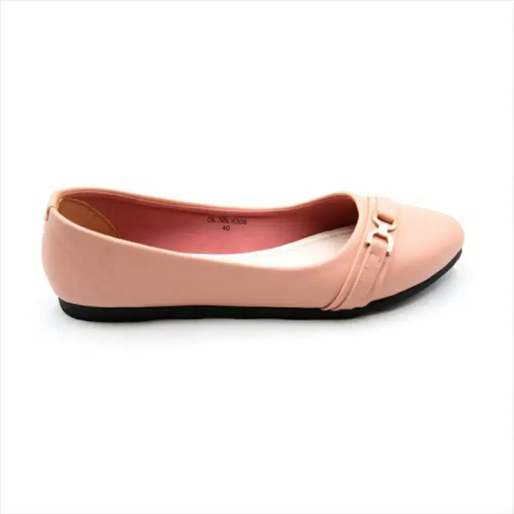 Yongki Komaladi Flat Shoes
