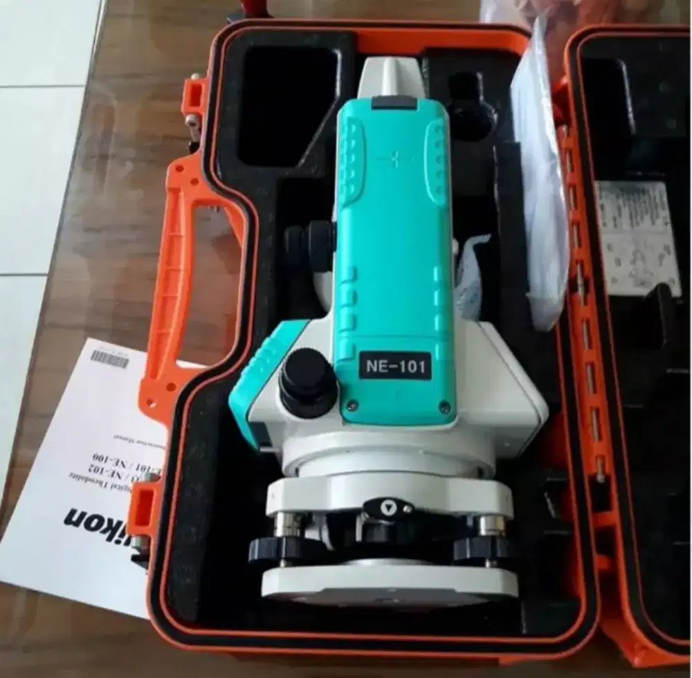 Digital Theidolite Nikon NE 101