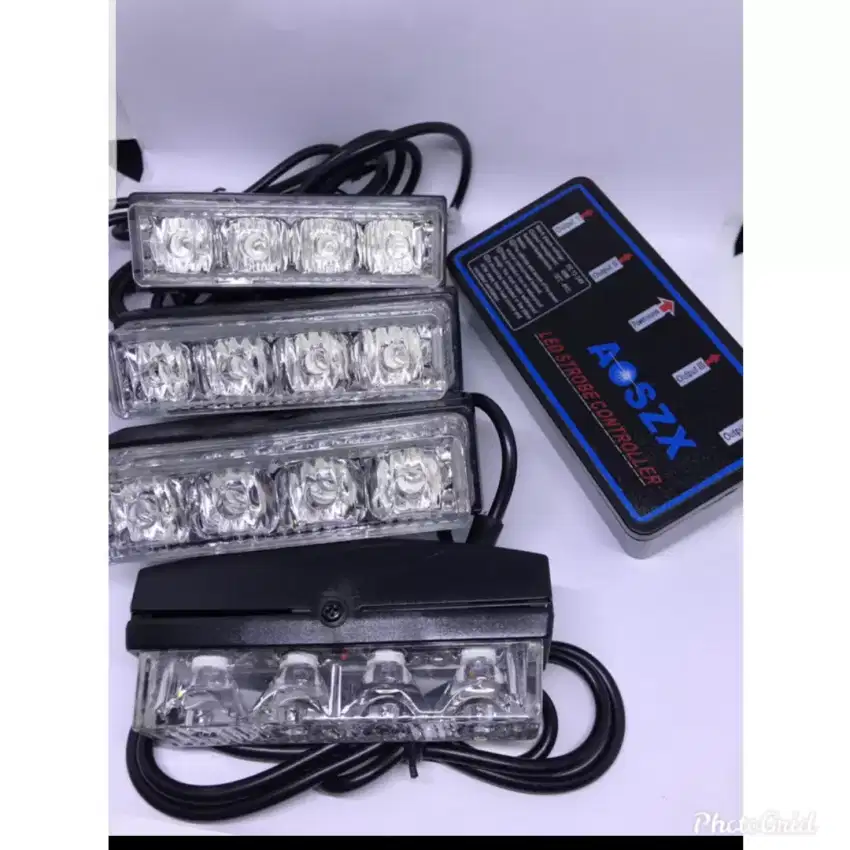 Lampu Grill Kedip Biru Biru 4x4 Merk Federal