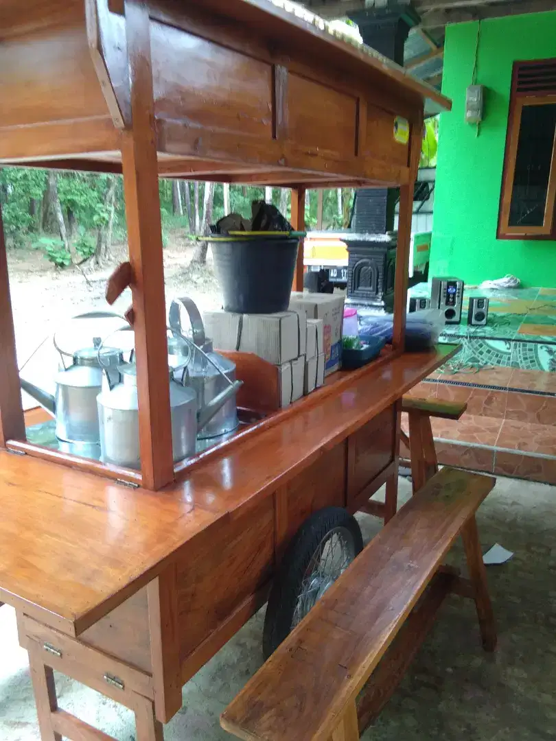 Gerobak angkringan berkualitasfree