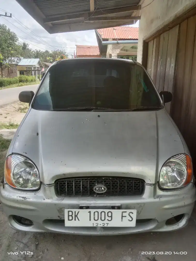 KIA VISTO TAHUN 2000