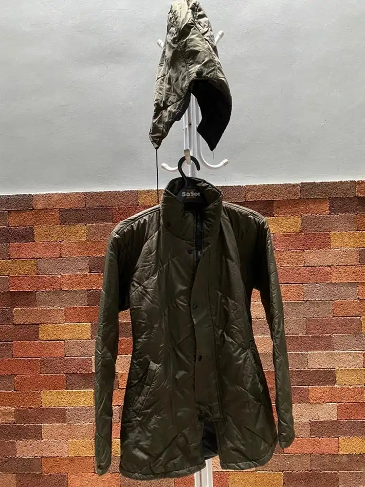 Jual jaket parasut wanita