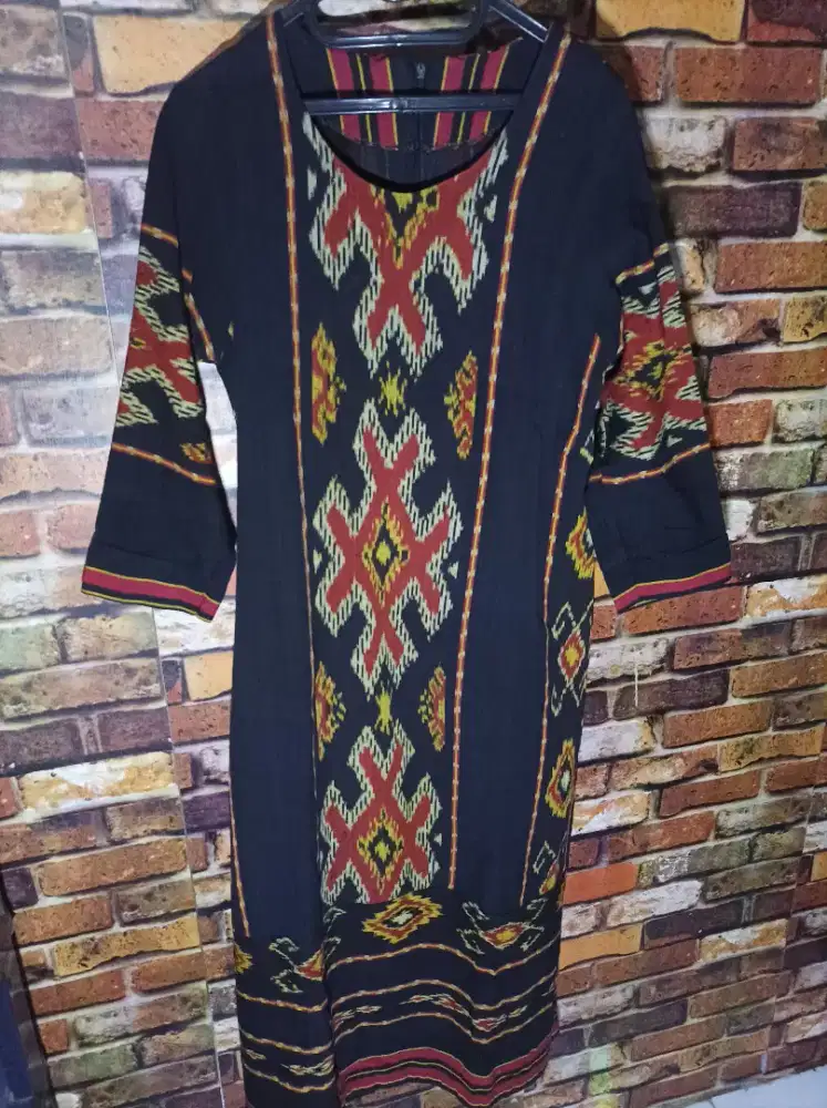 Dress Batik Tenun Hitam