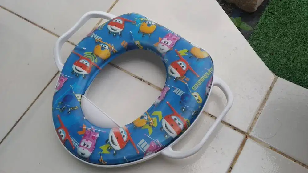 Adapter Kloset Anak Gambar Superwings