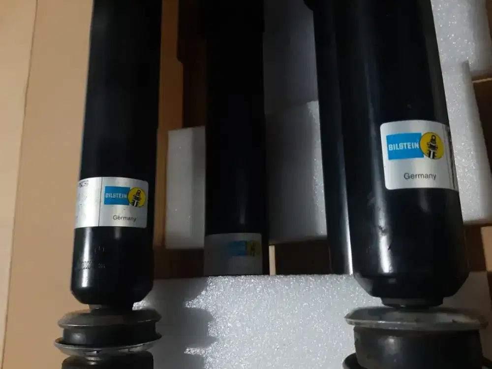 Shock Bilstein 1 Set Ori Ex Mercedes Benz G Class Bisa LandCruiserVX80