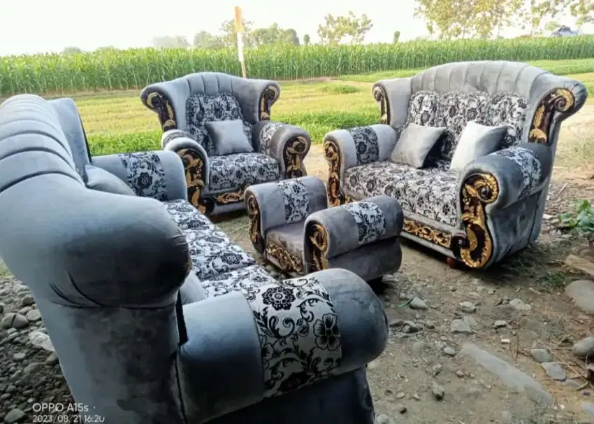 Sofa Arjuna ukuran jumbo