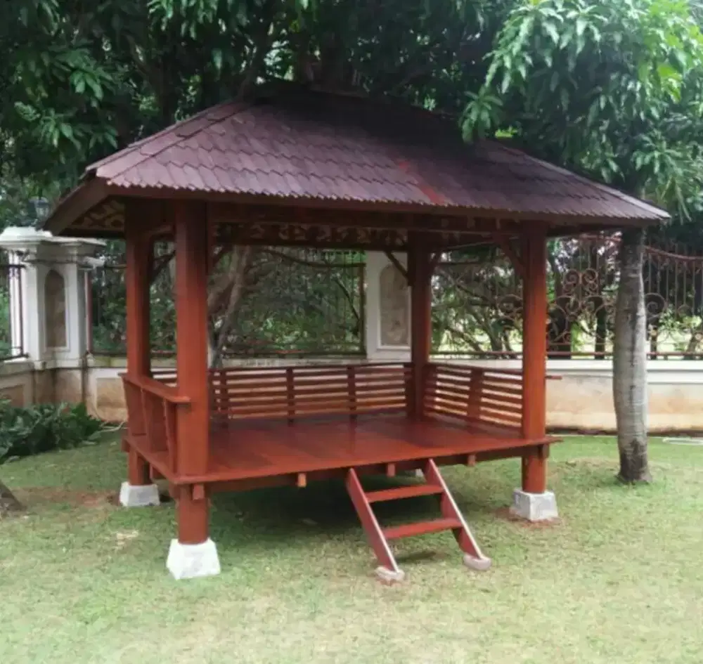 Saung Bambu dan Saung Kelapa Murah Aneka Model dan Ukuran