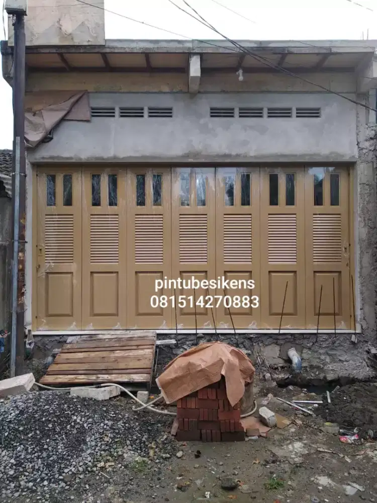 Pintu besi garasi dan ruko