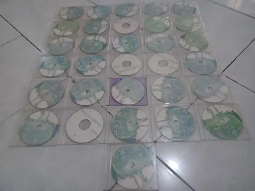 Film vcd film seri meteor garden 2 ada 31pcs, kondisi ok, bisa nego