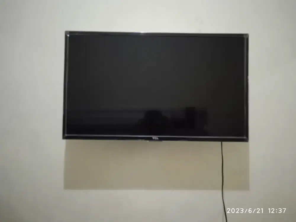 BRIKET TV LED LCD