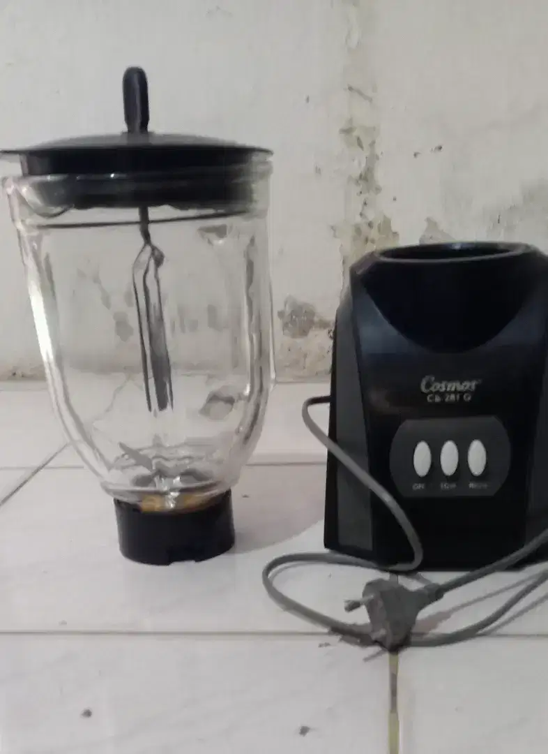 Blender cosmos kaca dan ricecoker dan alat rumah tangga
