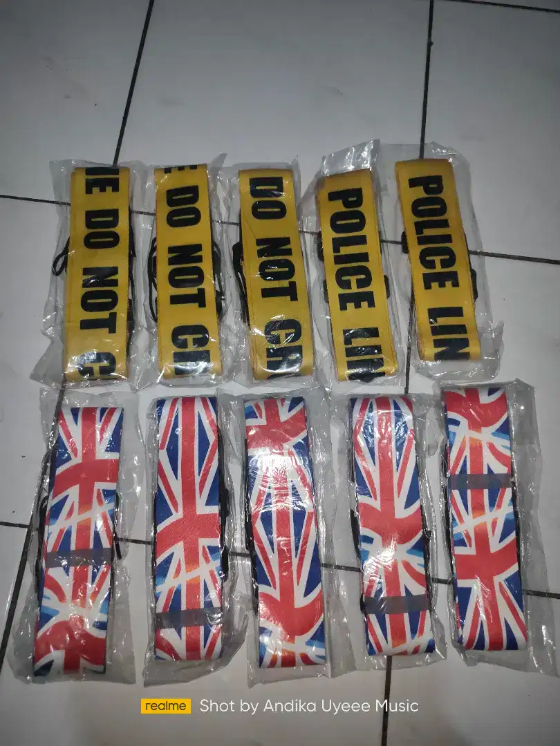 Ready Tali Strap Gitar Motif Police Line & Motif Inggris !!!