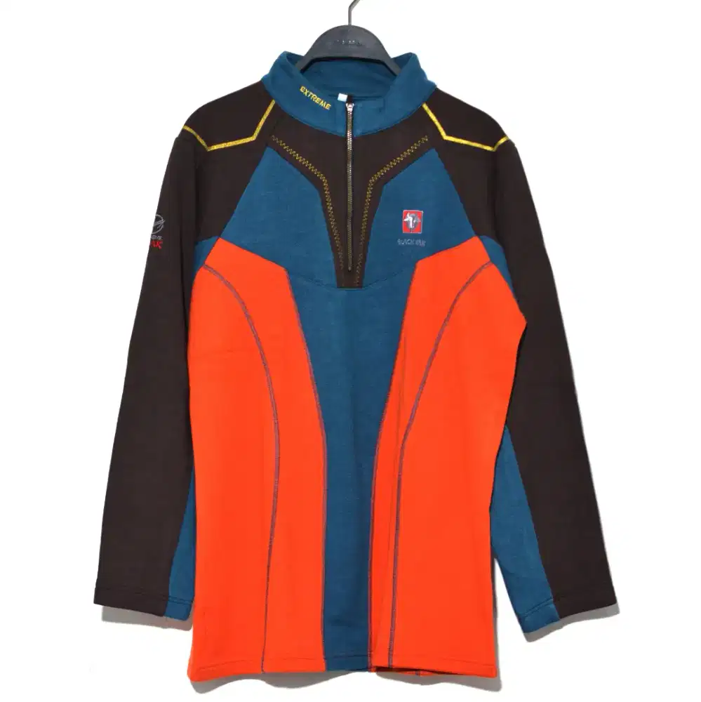 sweater outdoor crewneck blackyak