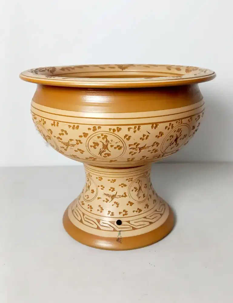 Standing Pot Bunga Oriental Jadul.