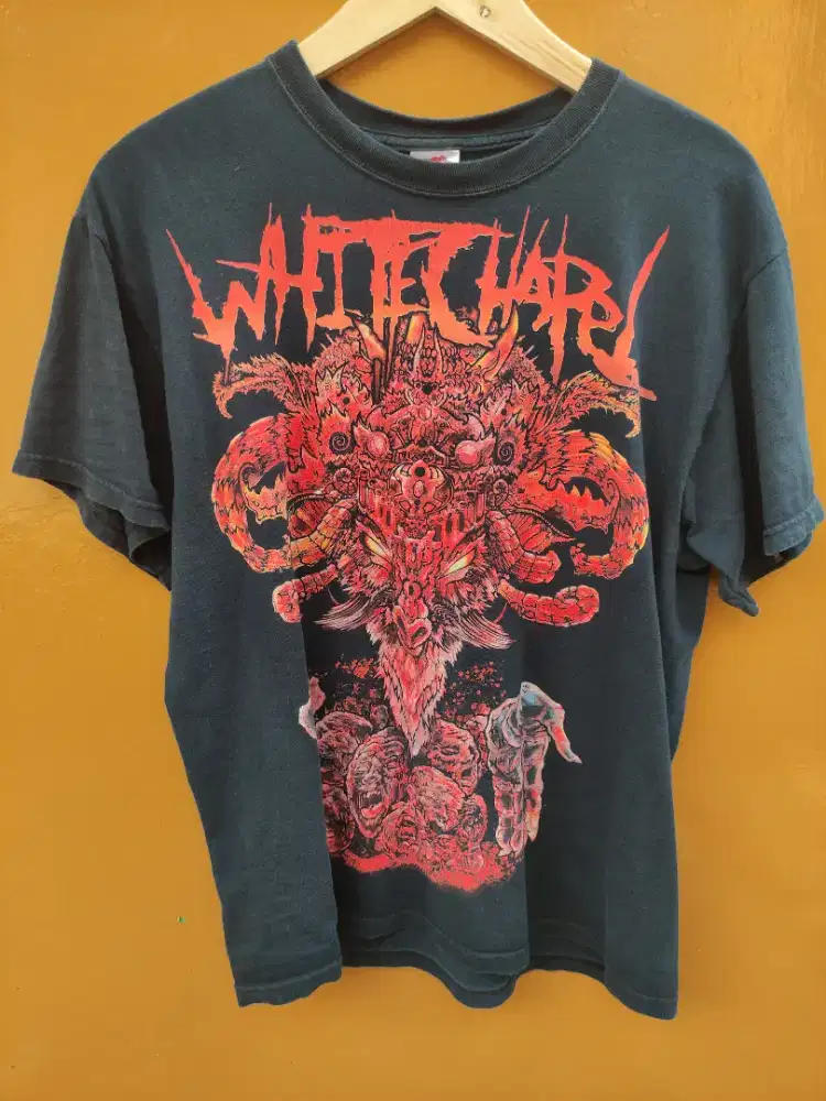 Kaos Band White Chappel FOTL