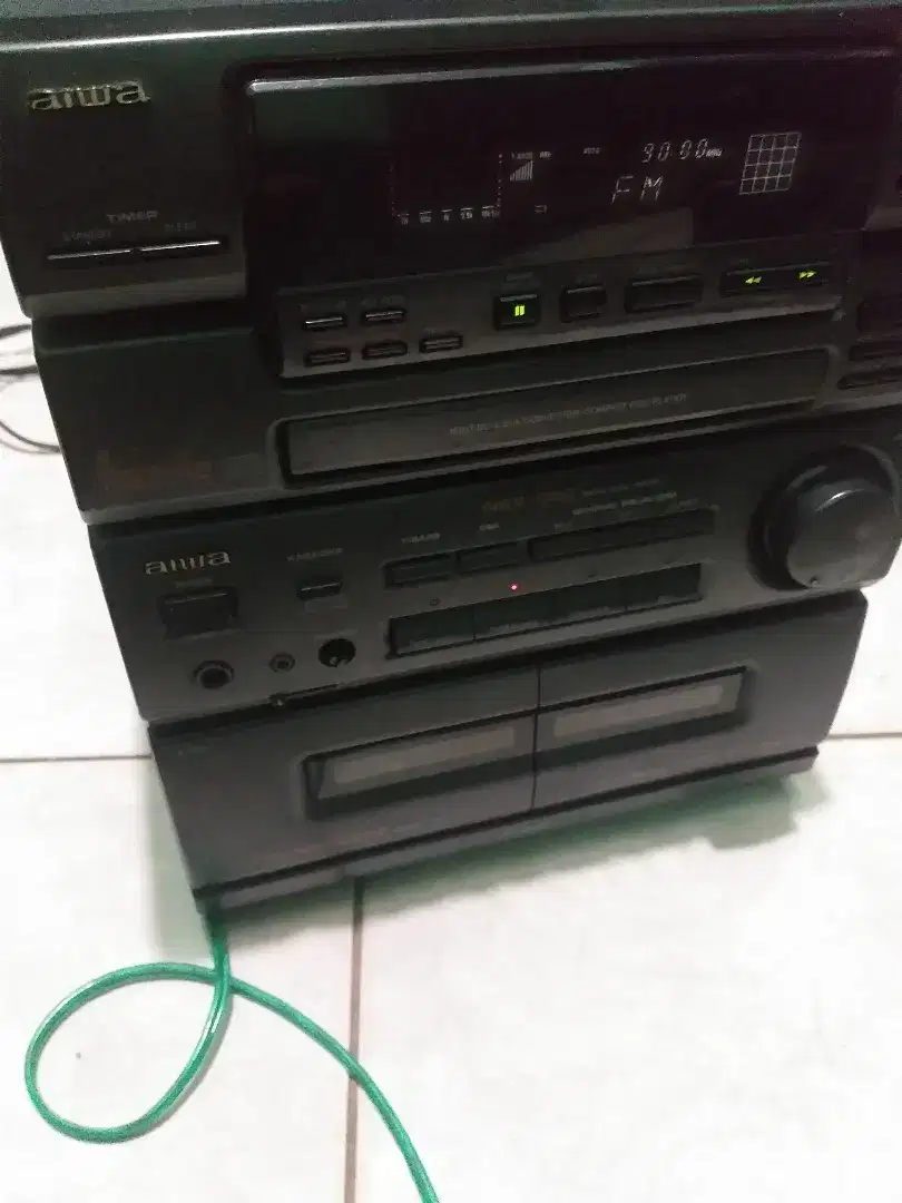 Aiwa stereo audio sistem (mantul)