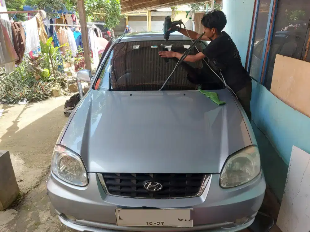 panggilan spesialis kaca film mobil