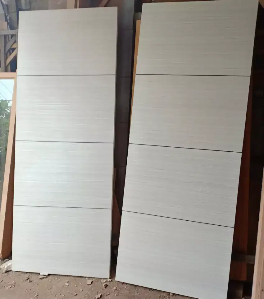 Pintu  hpl dan triplek