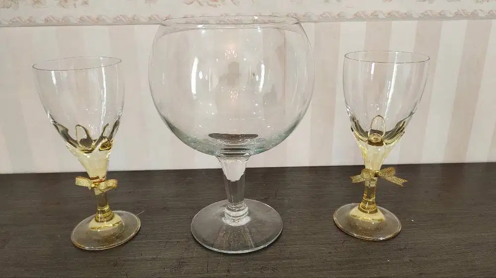 Fine Glass , 3-piece Decorative Glassware Gelas Dekoratif Pajangan