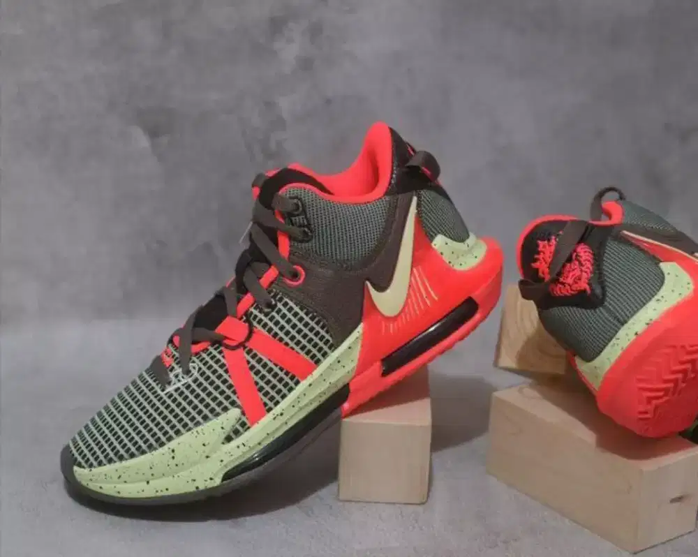 PROMO Sepatu Basket Nike Lebron Witnes 7 Original Authentic