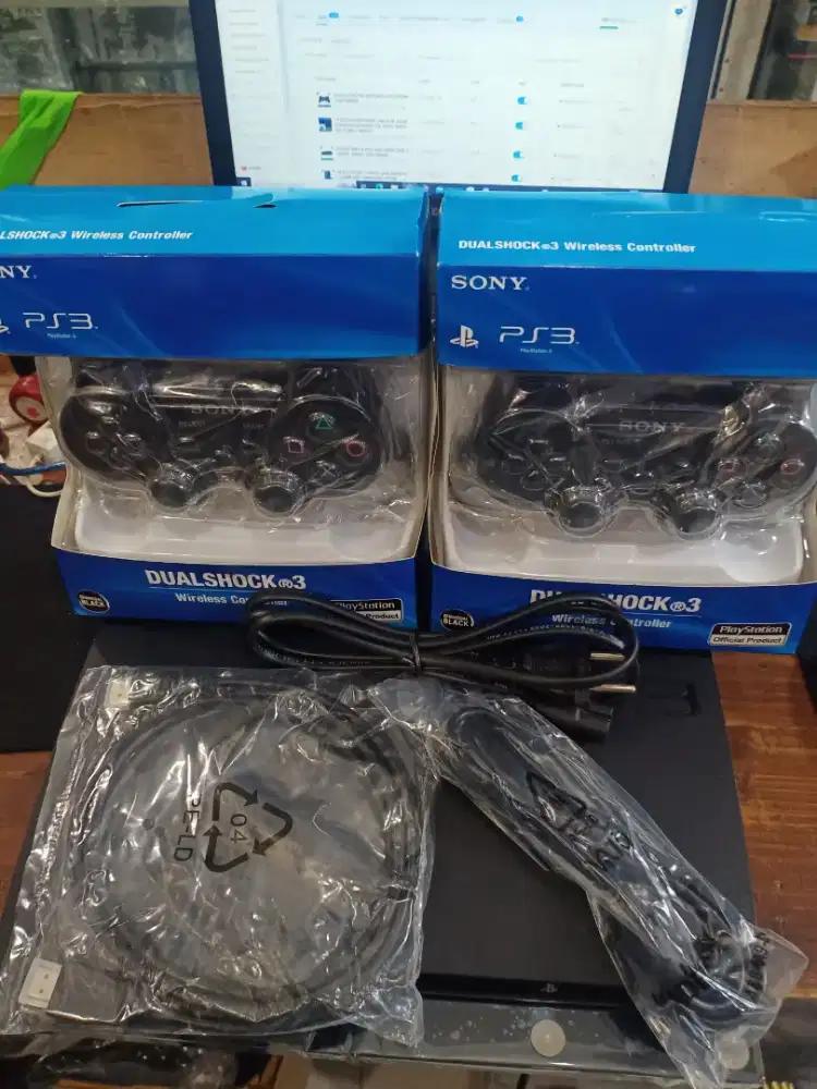 Playstation3 slim hdd250 GB ful game garansi