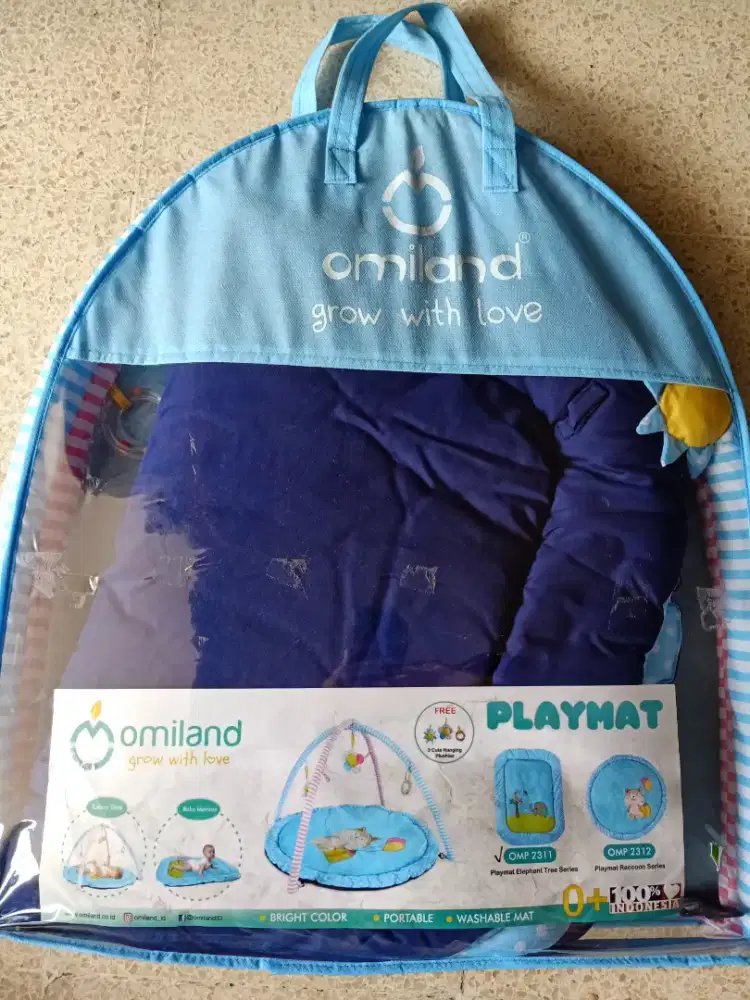 Omiland playmat