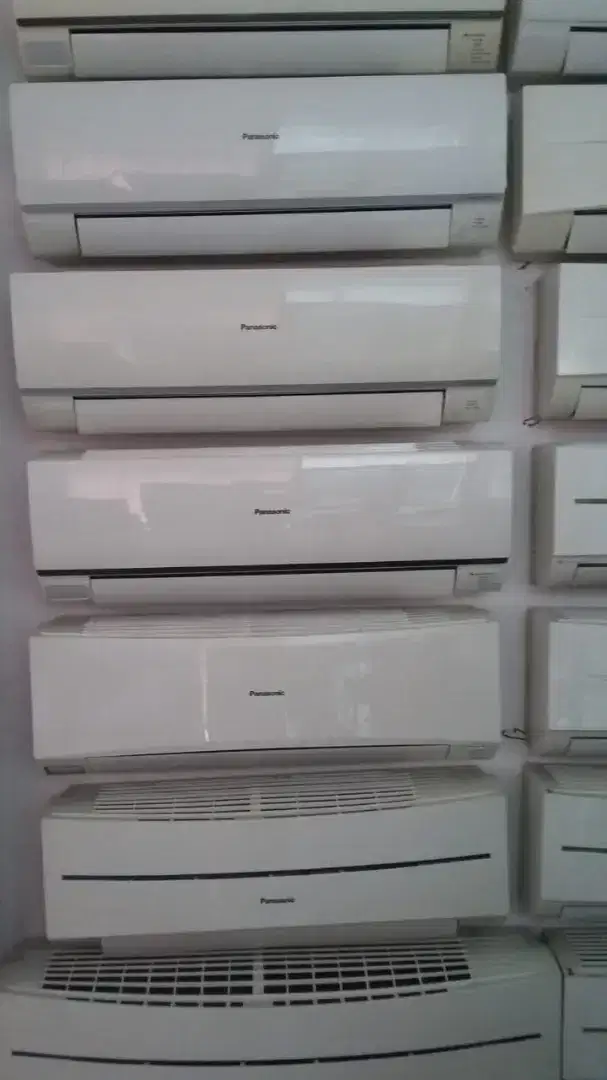 AC SPLIT SECOND.HEMAT LISTRIK BERGRARANSI