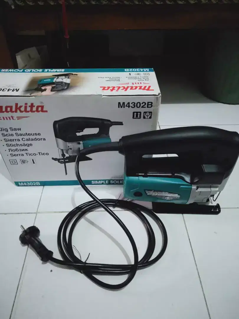 (RUMAH TEKNIK JOGJA)mesin jigsaw makita