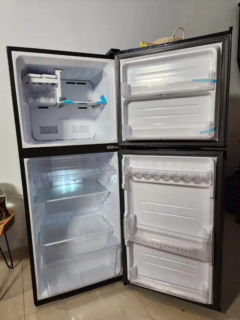 Terima Kulkas freezer, showcase pending