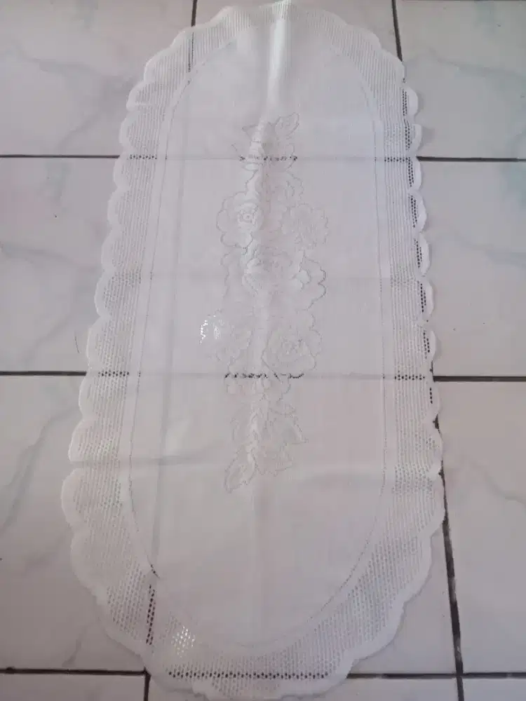 Aneka taplak meja ruang tamu