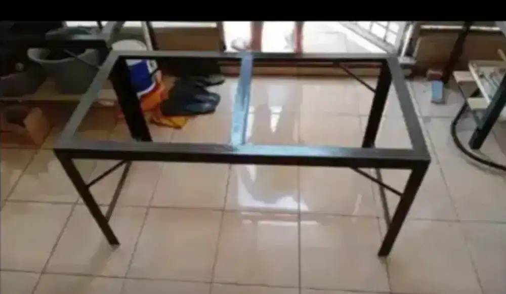 Rak besi aquarium 100 x 50 x 50