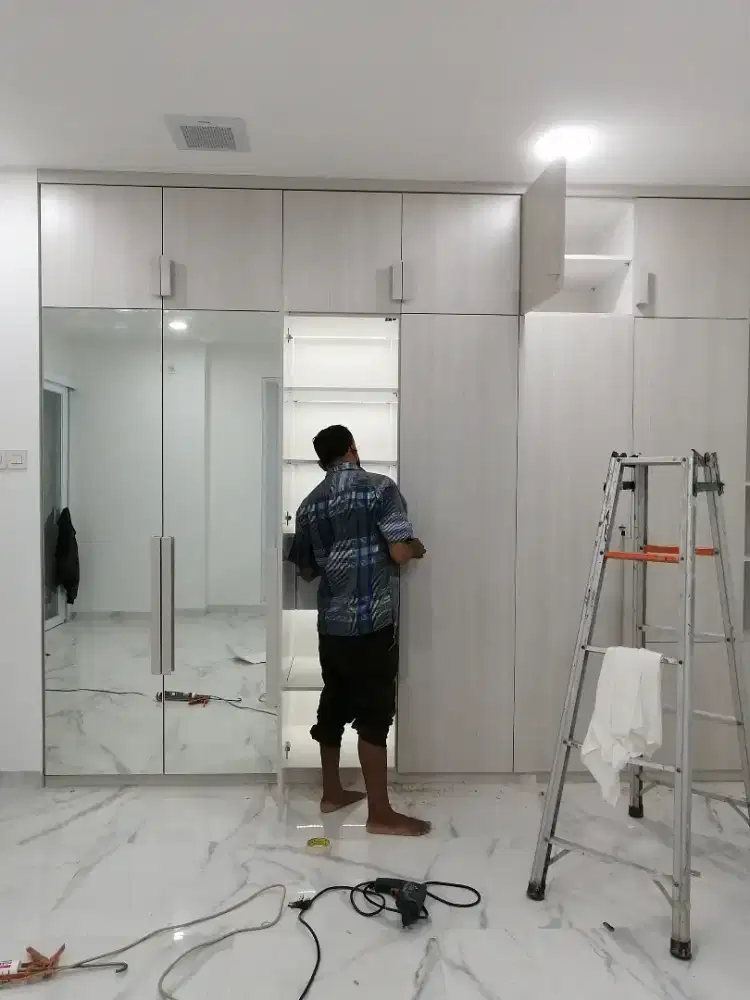 Kitchen set, lemari, shofa (custom)