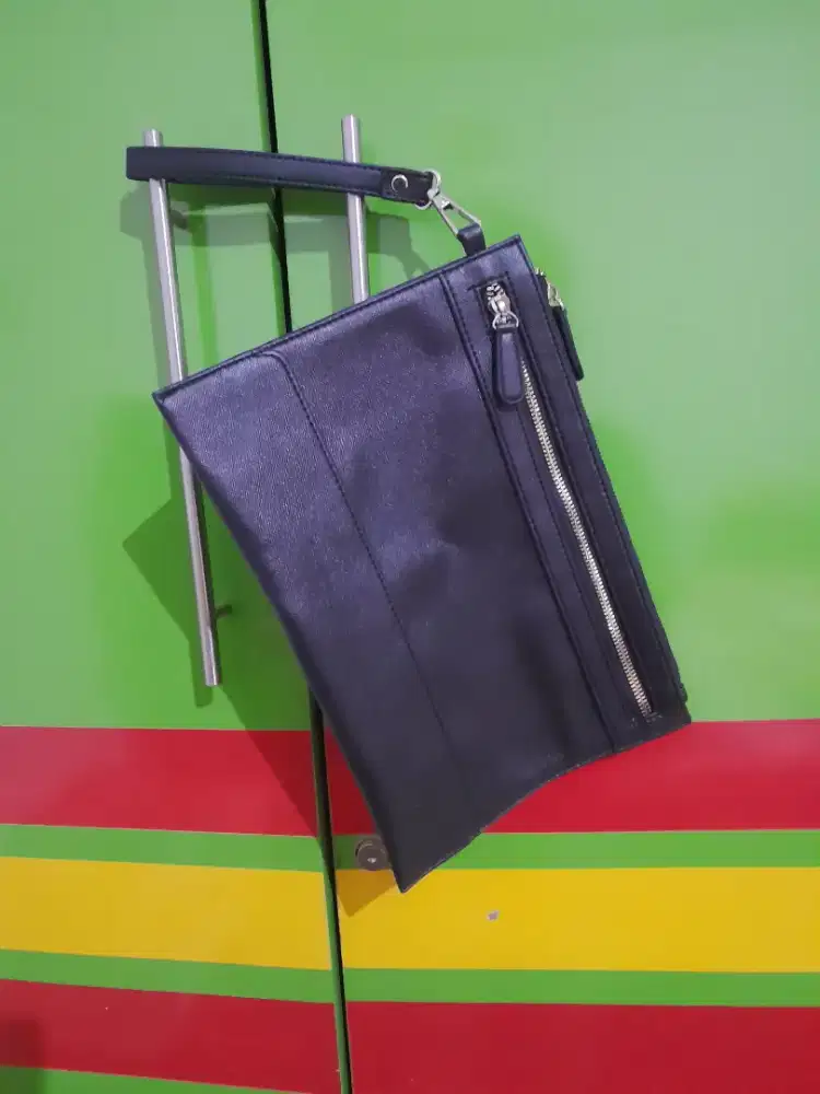 Dijual Tas Tangan Pria